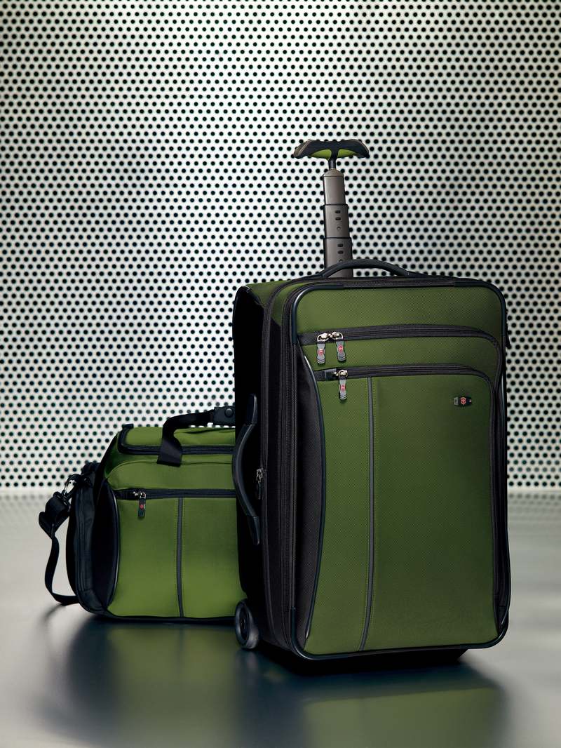 victorinox suitcases australia